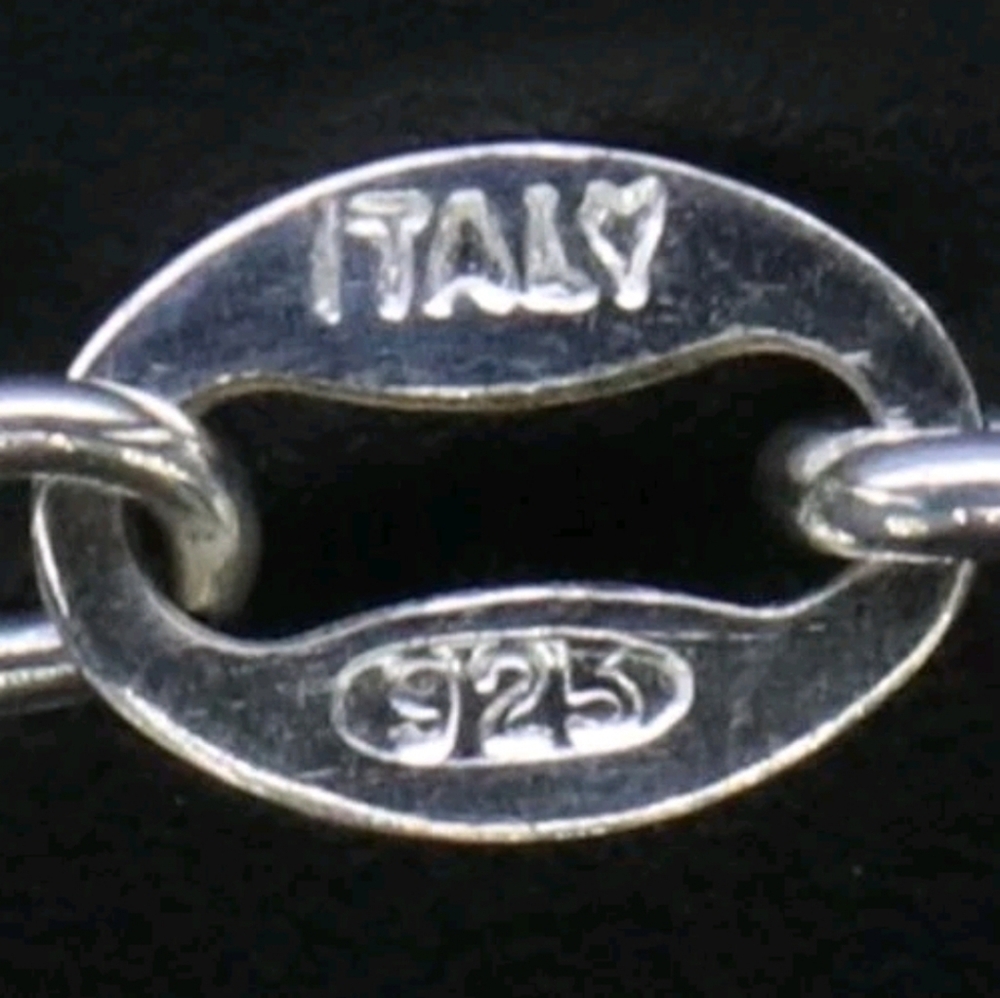 Sterling Silver - ITALY 1mm Box Chain 16" Necklace - 2g - Picture 5 of 5